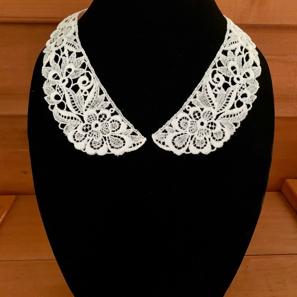 Vintage European Lace & Crochet Retro Collars Detachable Removable (Lot Of 4) - Picture 4 of 10